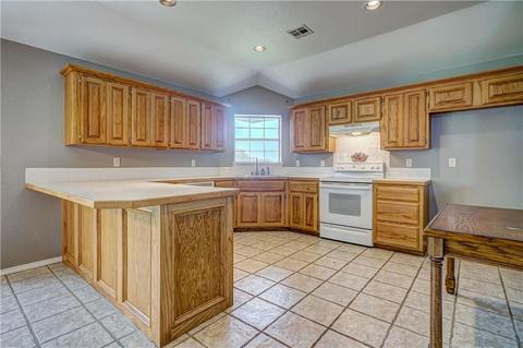 352112 E 1050 Rd, Prague, OK 74864 photo 12