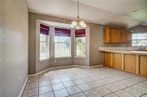 352112 E 1050 Rd, Prague, OK 74864 photo 10