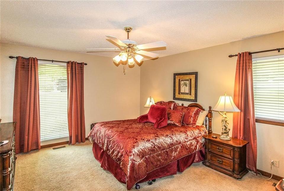  1024 Robinhood Ln, Norman, OK 73072 photo 18