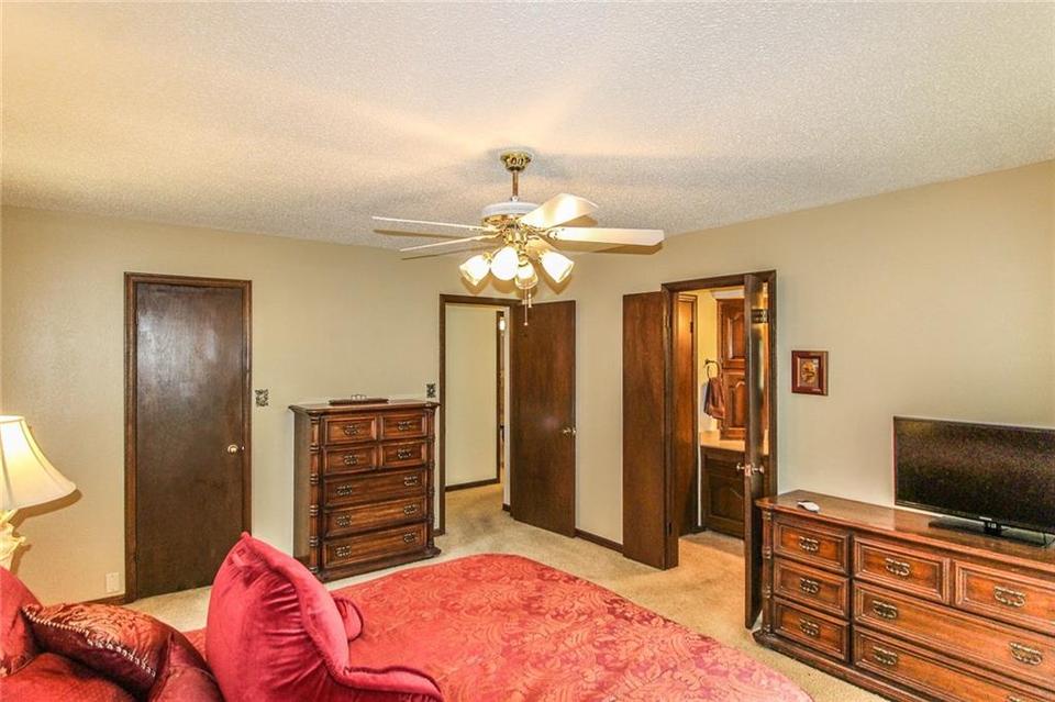  1024 Robinhood Ln, Norman, OK 73072 photo 19