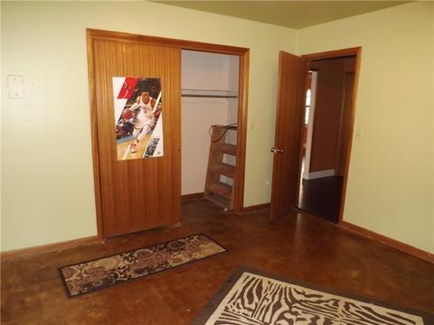 122 W Eakly Main, Hydro, OK 73048 photo 14