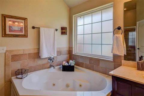 1608 Dorothy, Moore, OK 73170 photo 22