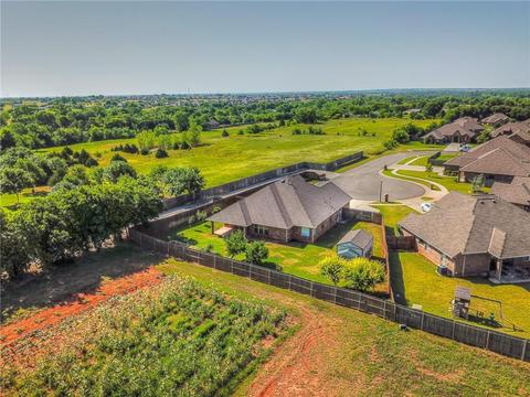 3437 Windmill Rd, Moore, OK 73165 photo 2