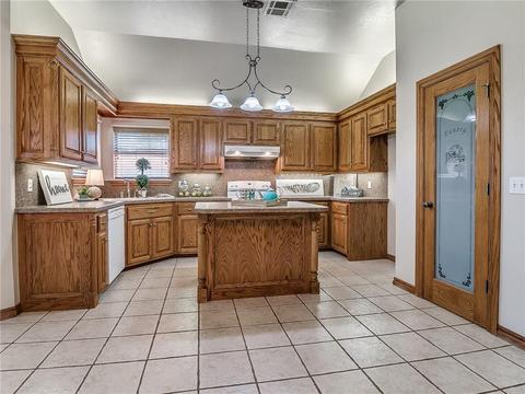 3437 Windmill Rd, Moore, OK 73165 photo 15