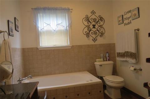 1416 Barta, Prague, OK 74864 photo 17