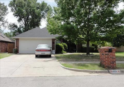 4824 Baker St, Norman, OK 73072 photo 1