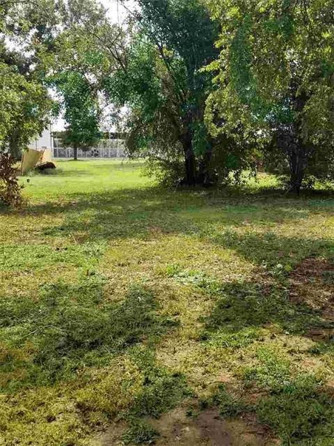506 N Locust, Seiling, OK 73663 photo 11