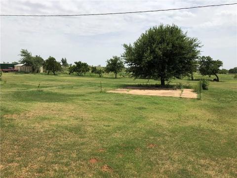 19324 E 1130 Rd, Sayre, OK 73662 photo 3