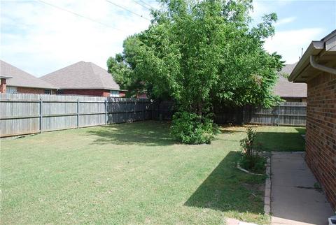 3105 Birch, Moore, OK 73170 photo 24
