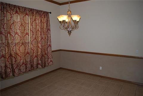3105 Birch, Moore, OK 73170 photo 8