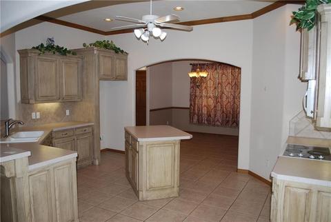 3105 Birch, Moore, OK 73170 photo 6