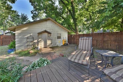 220 E 3rd St, Edmond, OK 73034 photo 32