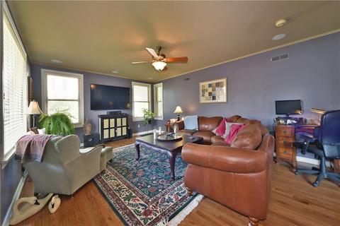 220 E 3rd St, Edmond, OK 73034 photo 8