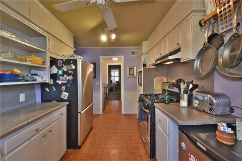 220 E 3rd St, Edmond, OK 73034 photo 17