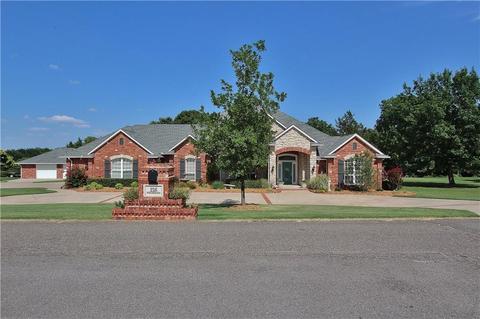 216 E Ponderosa Dr, Tuttle, OK 73089 photo 2