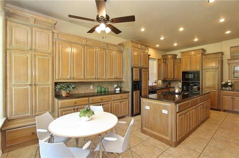 216 E Ponderosa Dr, Tuttle, OK 73089 photo 12