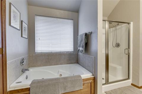 1909 Oak Dr, Moore, OK 73170 photo 24