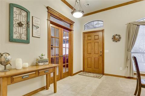 1909 Oak Dr, Moore, OK 73170 photo 6