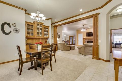 1909 Oak Dr, Moore, OK 73170 photo 7
