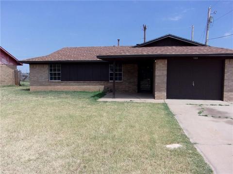 1908 Gemini St, Altus, OK 73521 photo 1