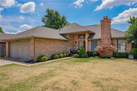 4704 Stonegate Dr, Norman, OK 73072 photo 3