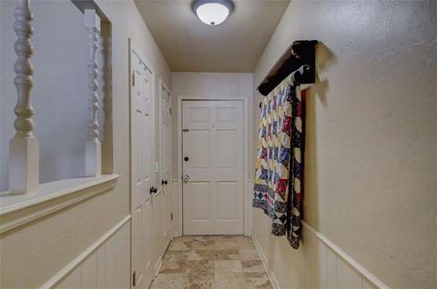 202 Stanton Dr, Norman, OK 73071 photo 5