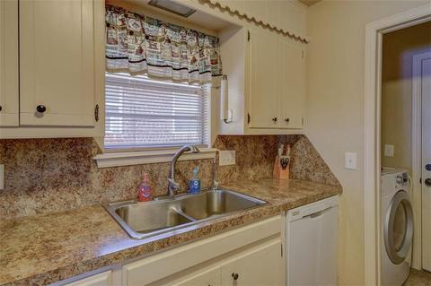 202 Stanton Dr, Norman, OK 73071 photo 13