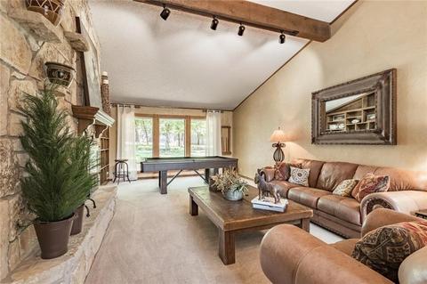 2805 Summit Dr, Edmond, OK 73034 photo 5