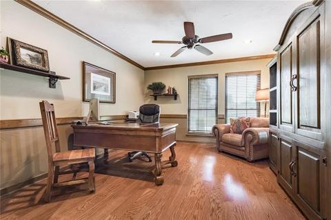 2805 Summit Dr, Edmond, OK 73034 photo 8