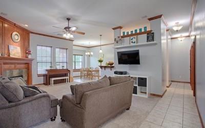 3205 Red Rock Dr, Moore, OK 73165 photo 4