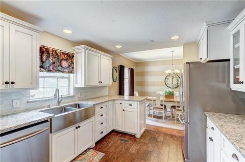 808 E Noble Ave, Guthrie, OK 73044 photo 11