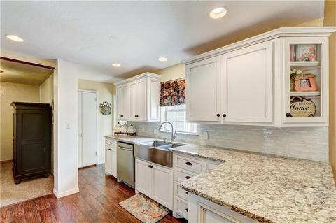 808 E Noble Ave, Guthrie, OK 73044 photo 9