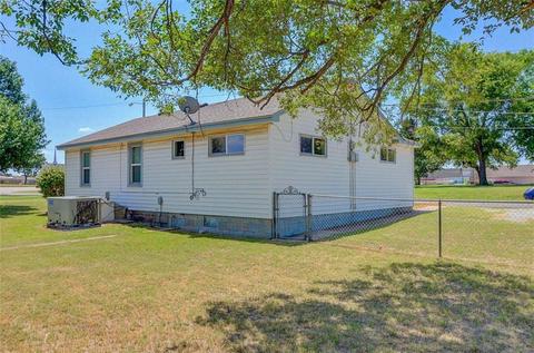 9 W Main St, Tuttle, OK 73089 photo 29