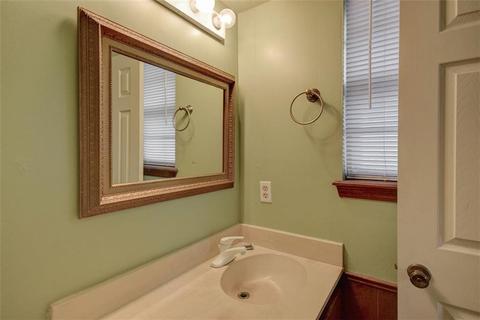 4238 Willowrun Cir, Norman, OK 73072 photo 17