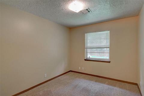 4238 Willowrun Cir, Norman, OK 73072 photo 23