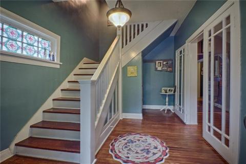 707 E Warner, Guthrie, OK 73044 photo 3