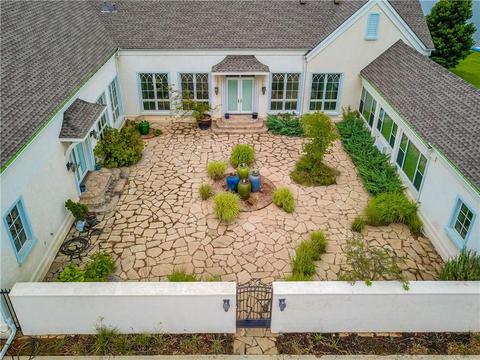 1603 Mark Cir, Moore, OK 73160 photo 2