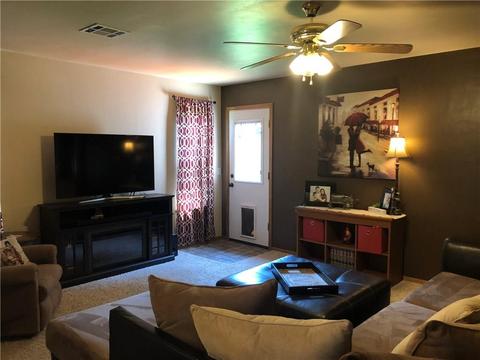 142 E Carson Ln, Mustang, OK 73064 photo 10