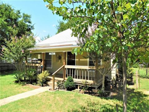 1912 E Rutgers Ave, Guthrie, OK 73044 photo 2