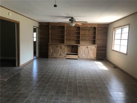 804 E Broadway Ave, Cushing, OK 74023 photo 8