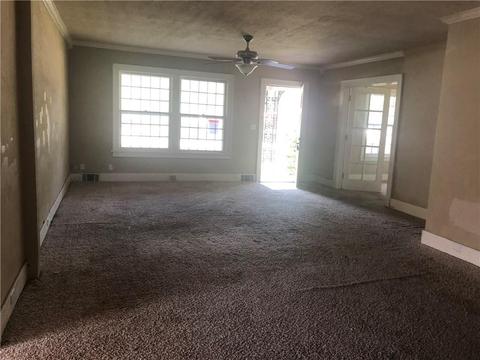 804 E Broadway Ave, Cushing, OK 74023 photo 6