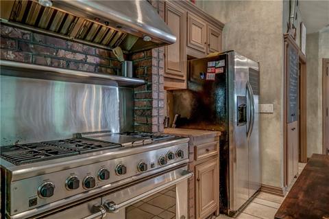 3216 Eagle Ln, Edmond, OK 73013 photo 2