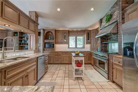 3216 Eagle Ln, Edmond, OK 73013 photo 1