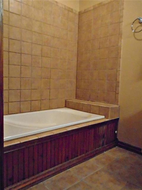 1129 E Sycamore, Altus, OK 73521 photo 20