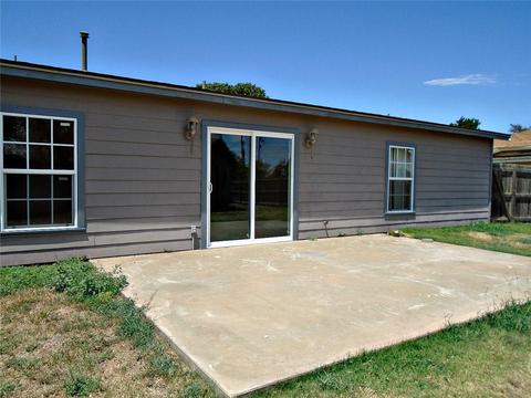 1129 E Sycamore, Altus, OK 73521 photo 33