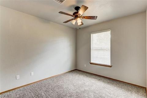716 E Juniper Ln, Mustang, OK 73064 photo 28