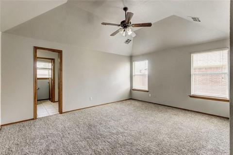 716 E Juniper Ln, Mustang, OK 73064 photo 19