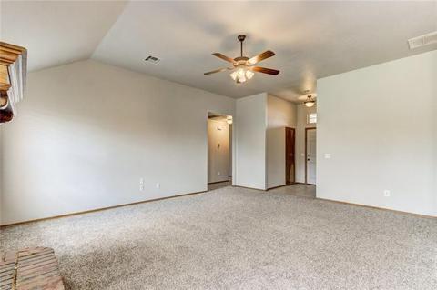 716 E Juniper Ln, Mustang, OK 73064 photo 7