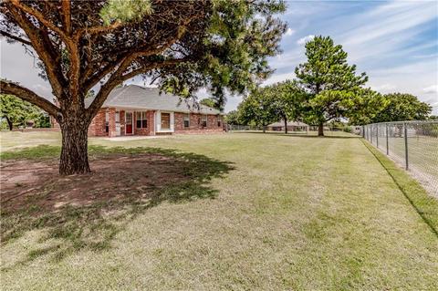 2323 Walnut Dr, Tuttle, OK 73089 photo 17