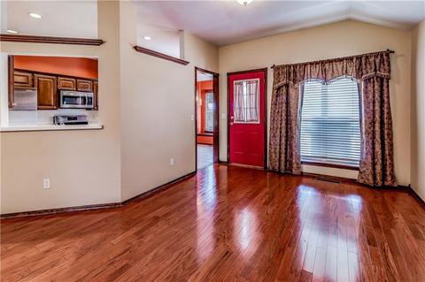 2323 Walnut Dr, Tuttle, OK 73089 photo 6